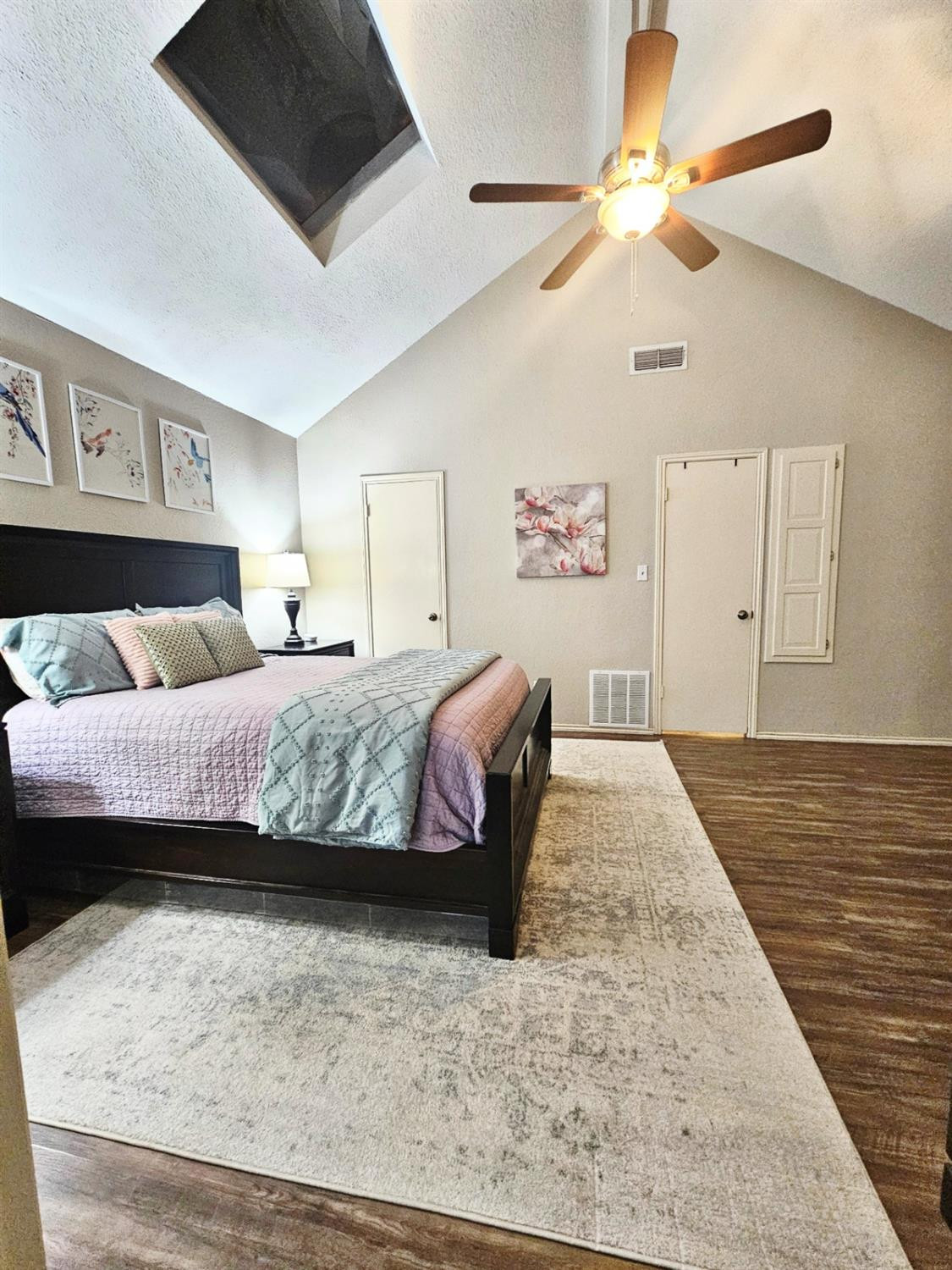 1714 E Hester Street