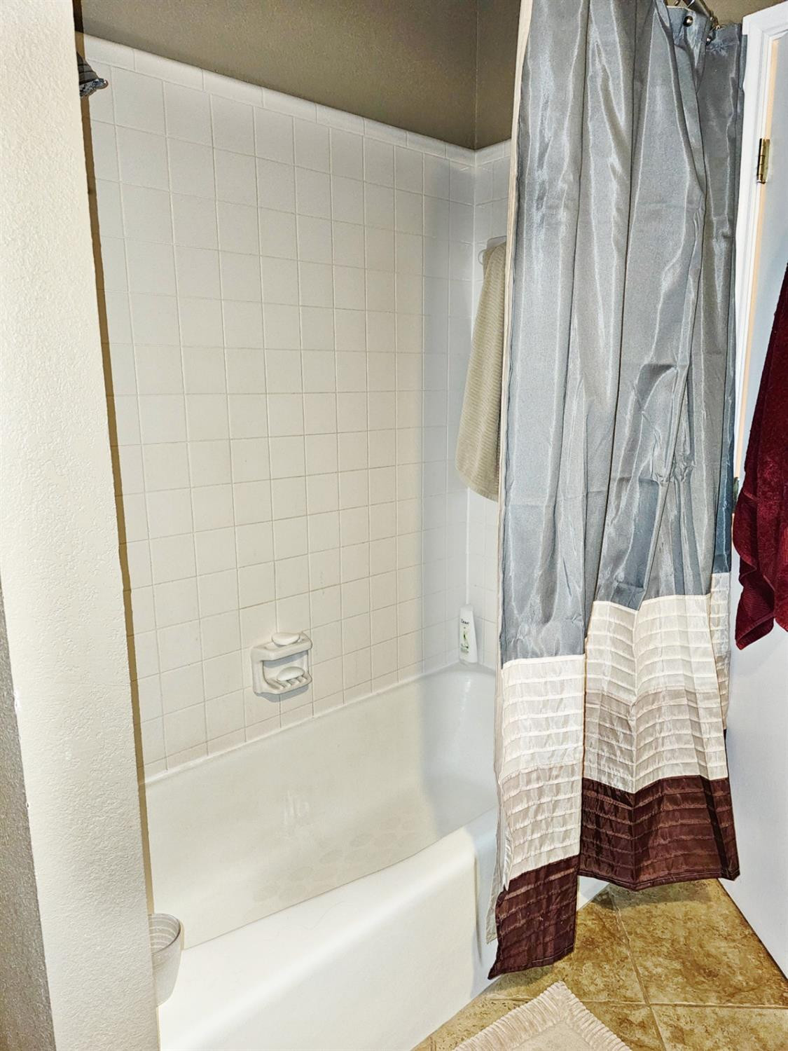 1714 E Hester Street