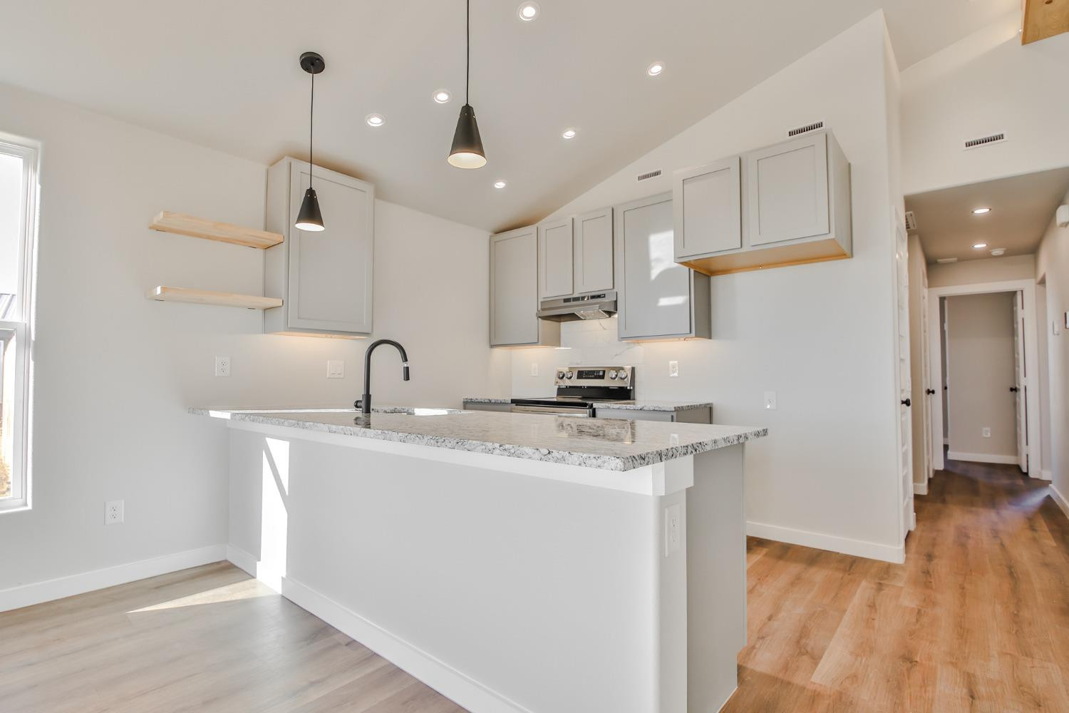 2159 Langford Avenue