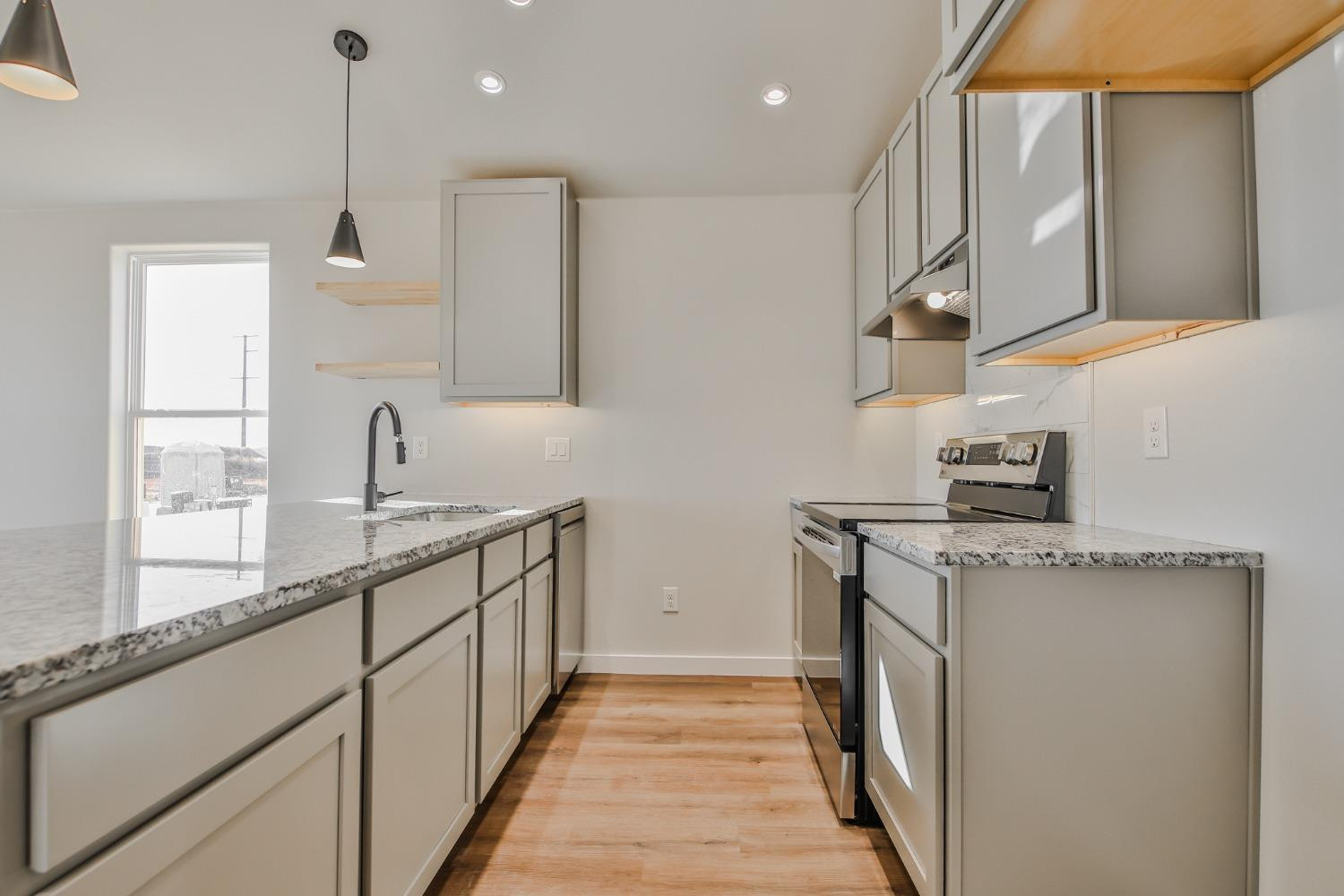 2159 Langford Avenue