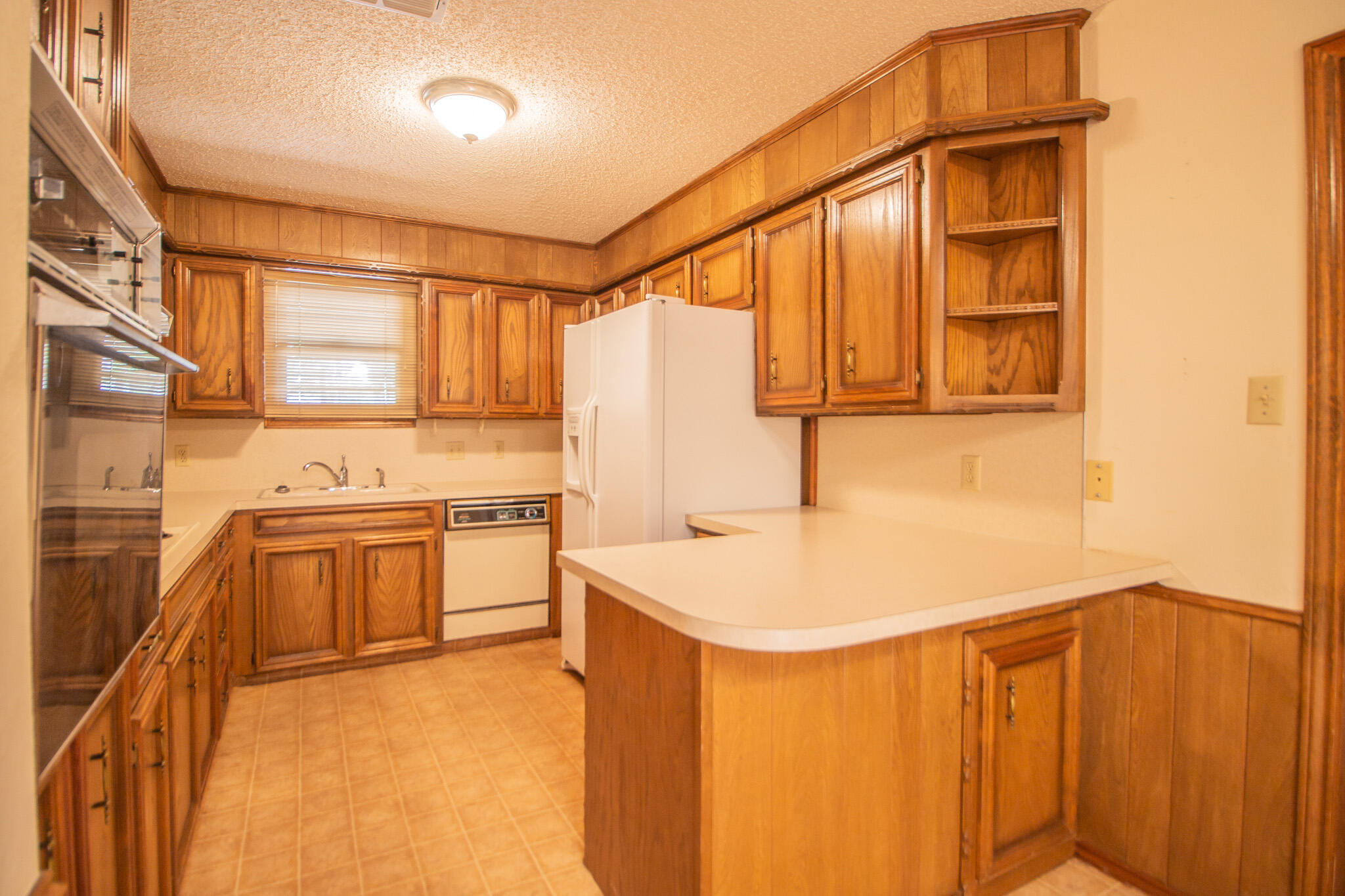 1704 Hester E Hester