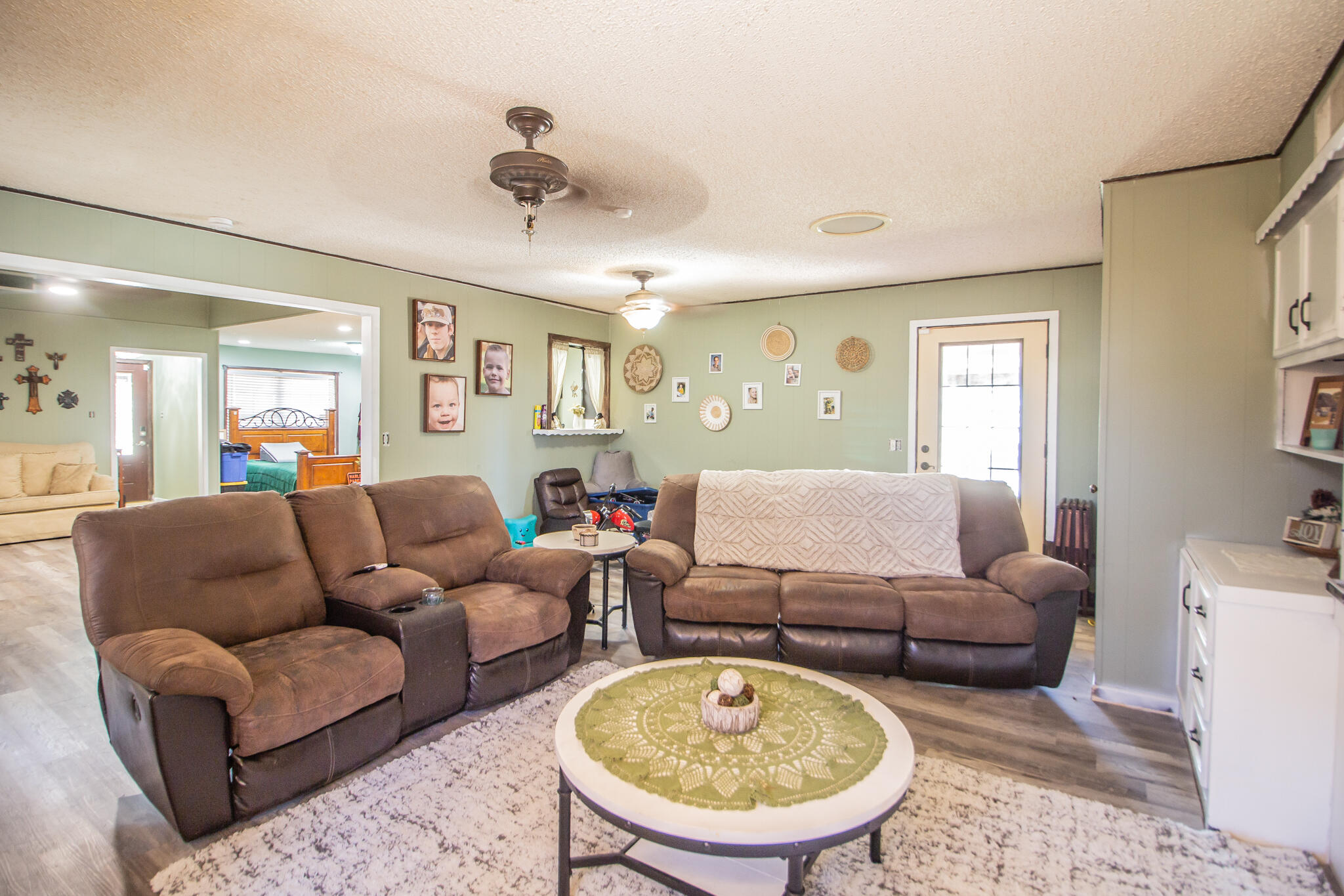 1206 S Pecos Drive