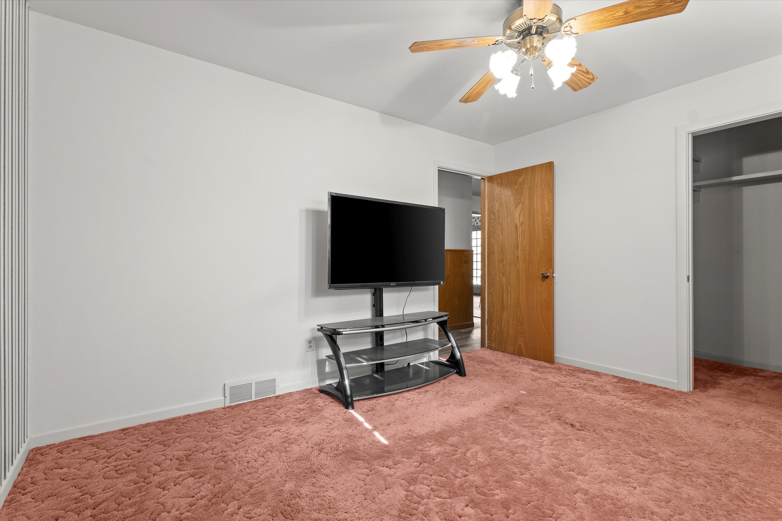 1308 E Harris Street