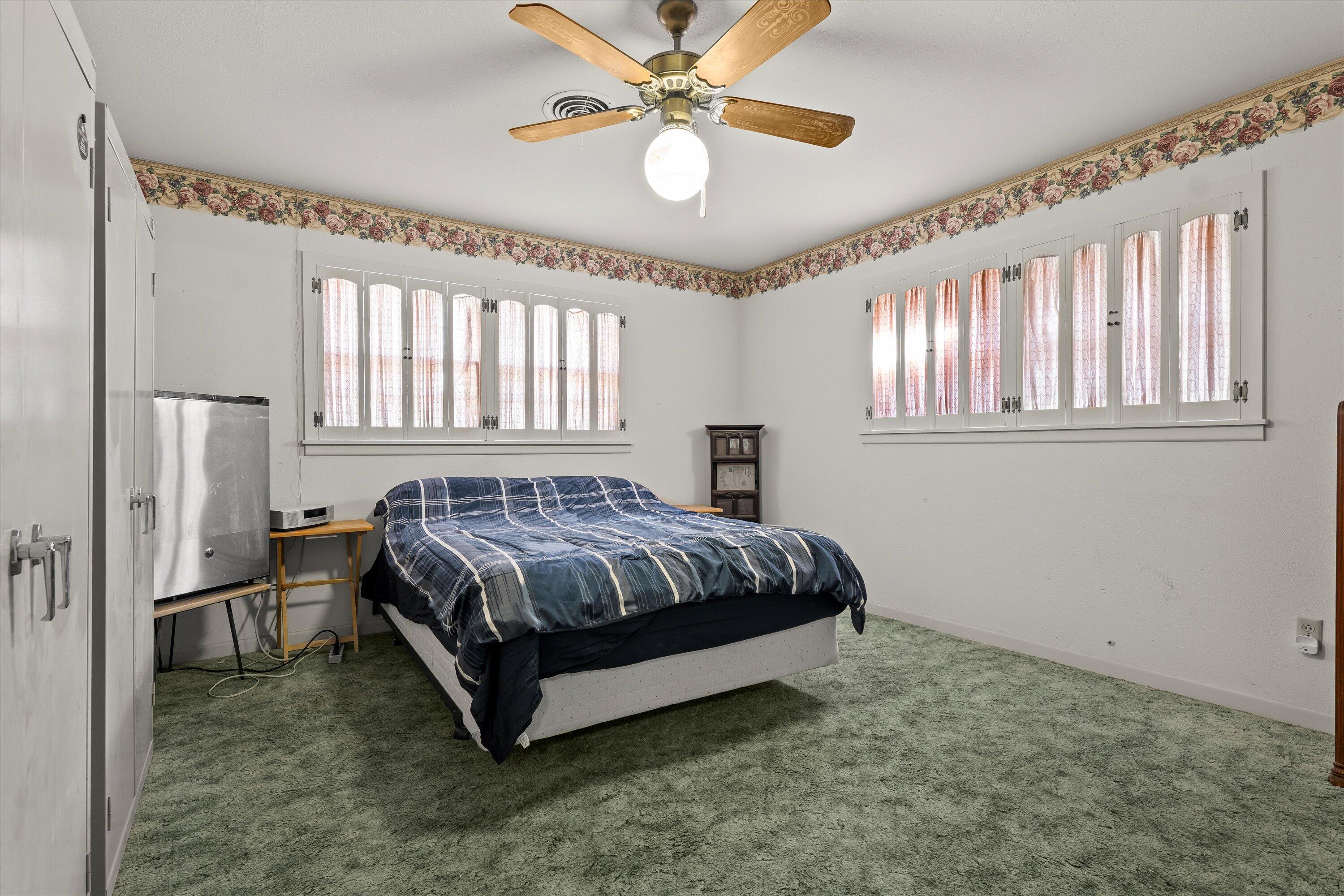 1308 E Harris Street