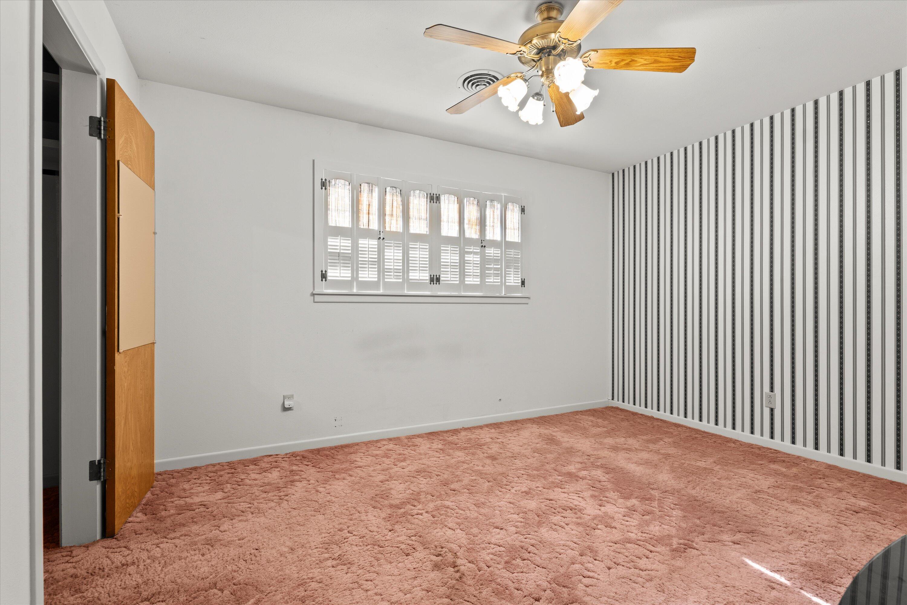 1308 E Harris Street