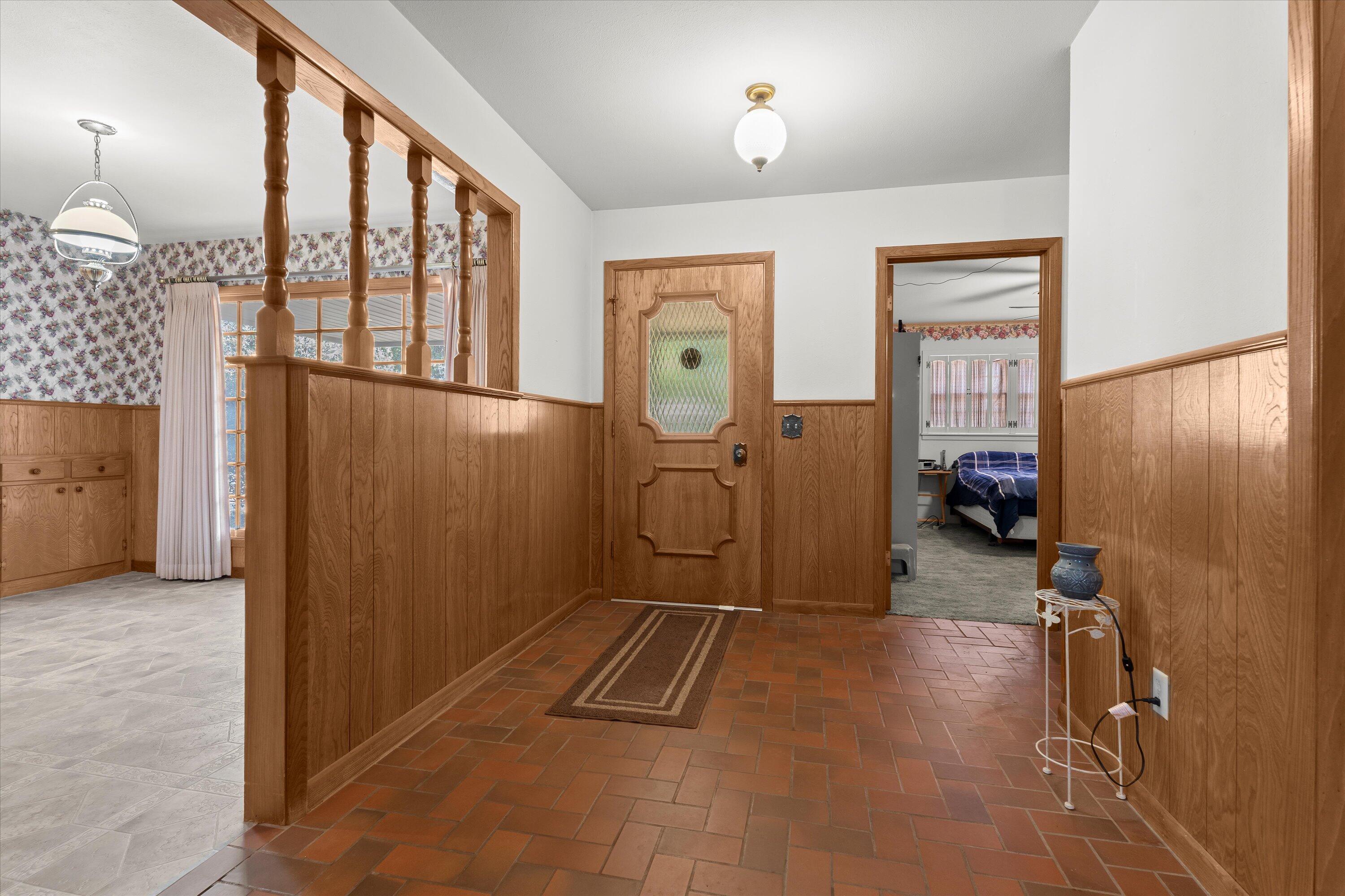 1308 E Harris Street