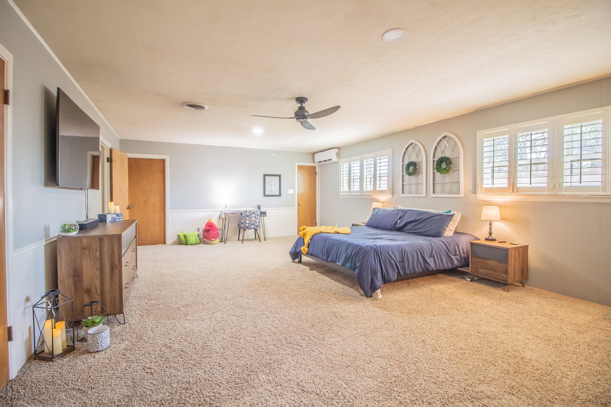 1603 E Reppto Street