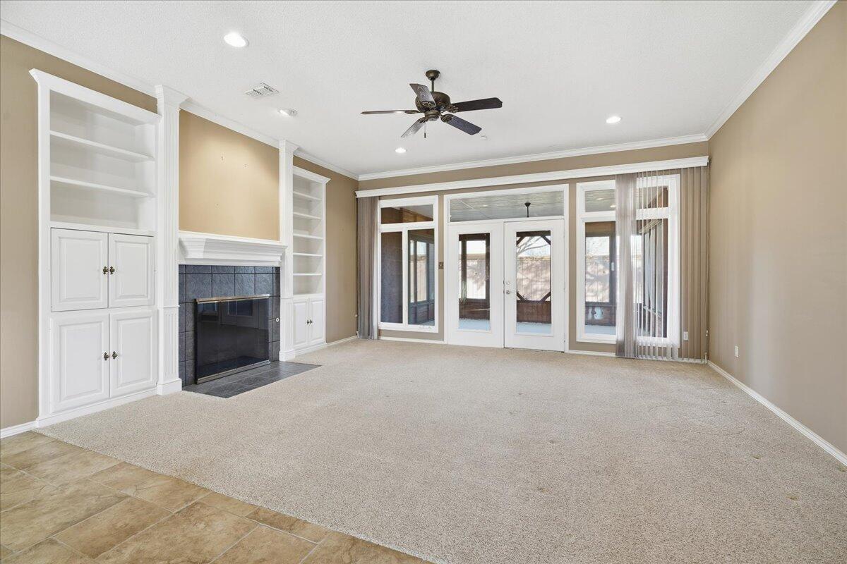 1703 E Casa Linda Lane