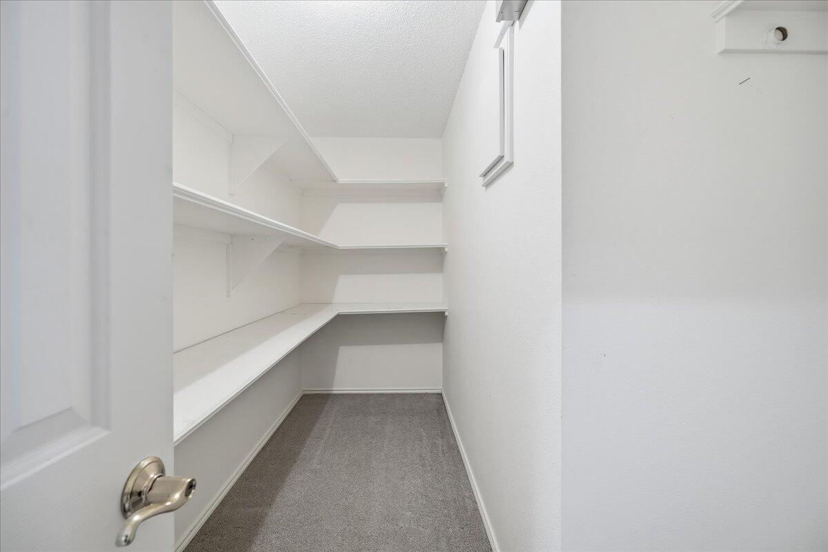 1703 E Casa Linda Lane