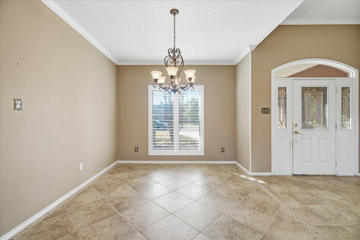 1703 E Casa Linda Lane