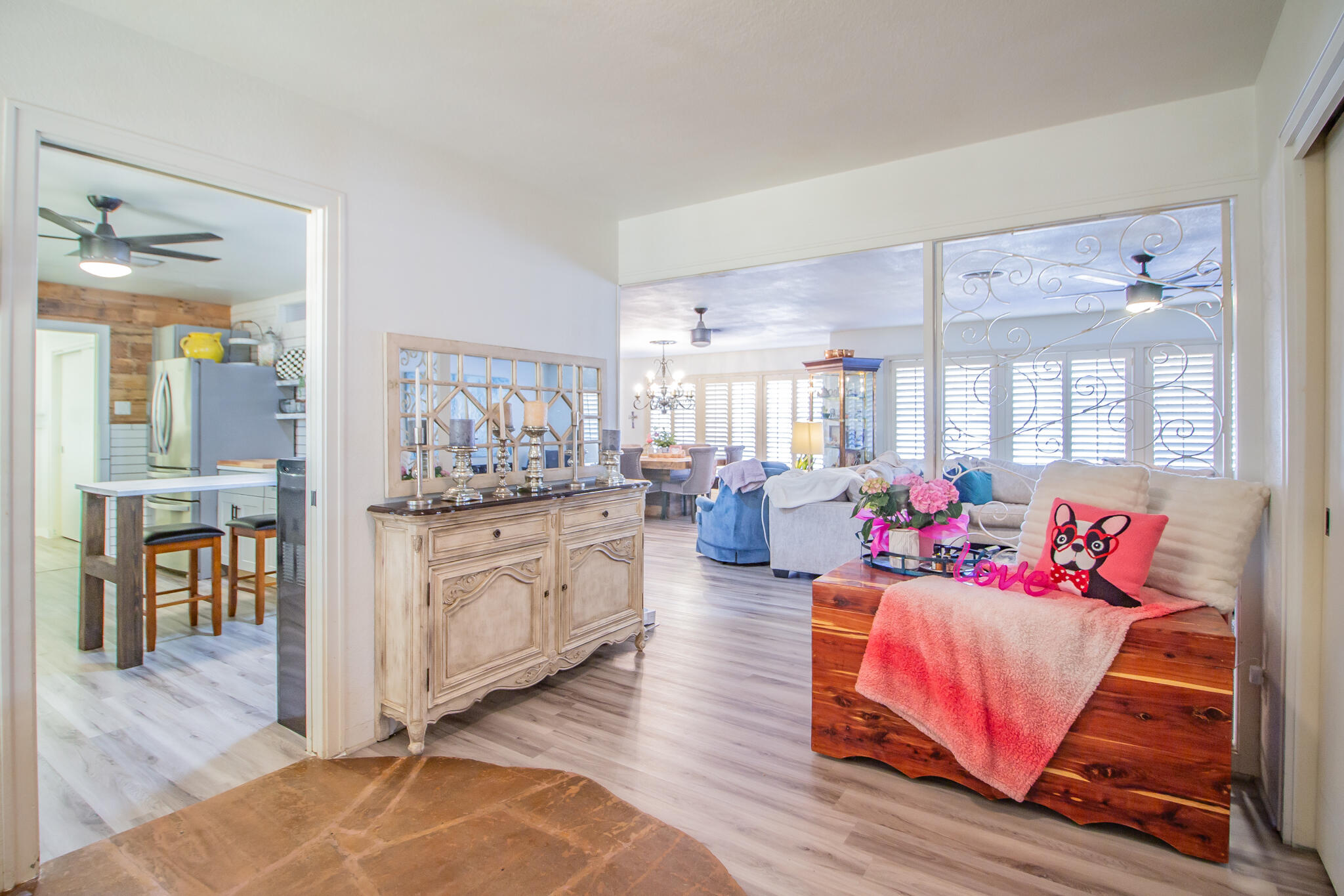 1301 E Buckley Street