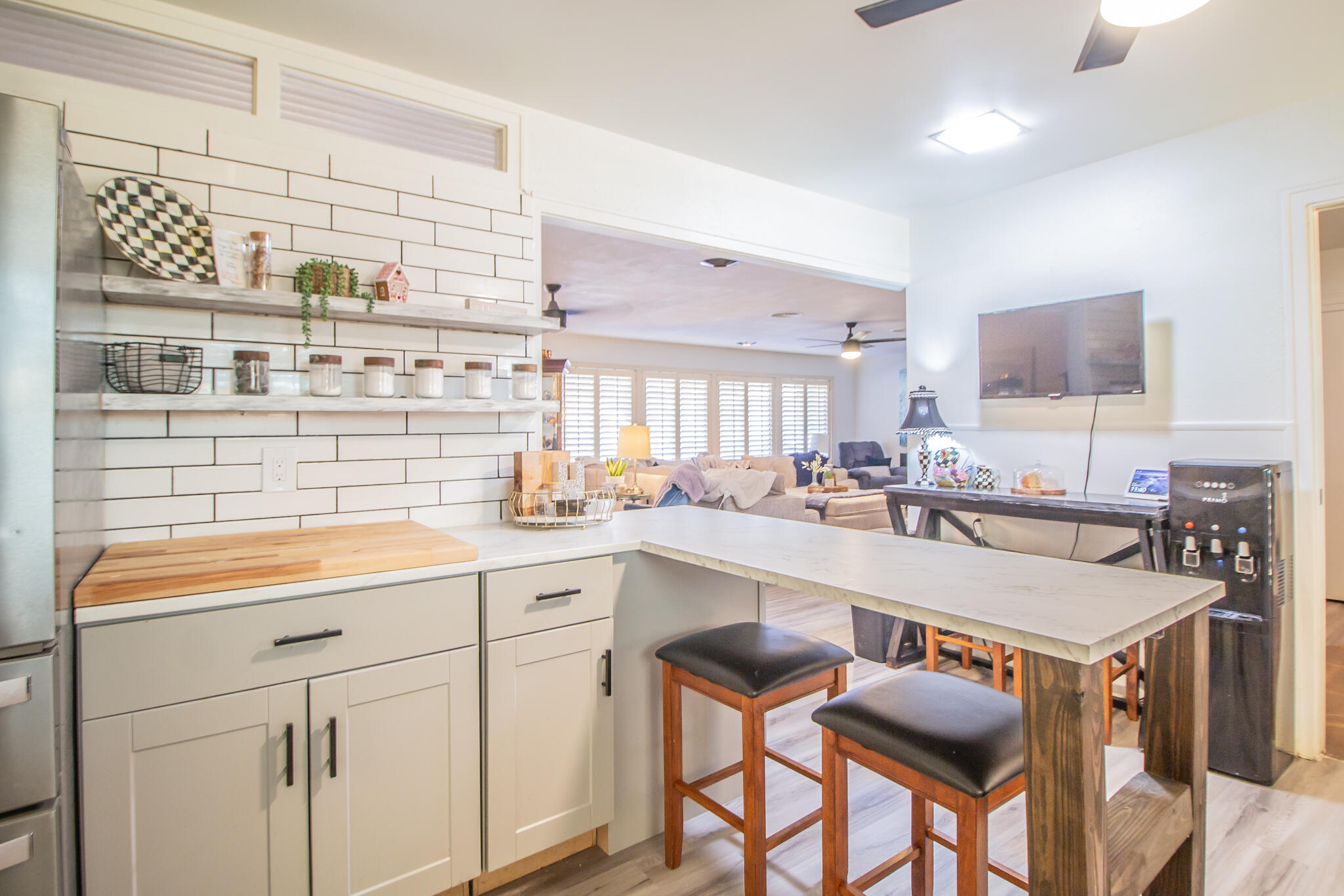 1301 E Buckley Street