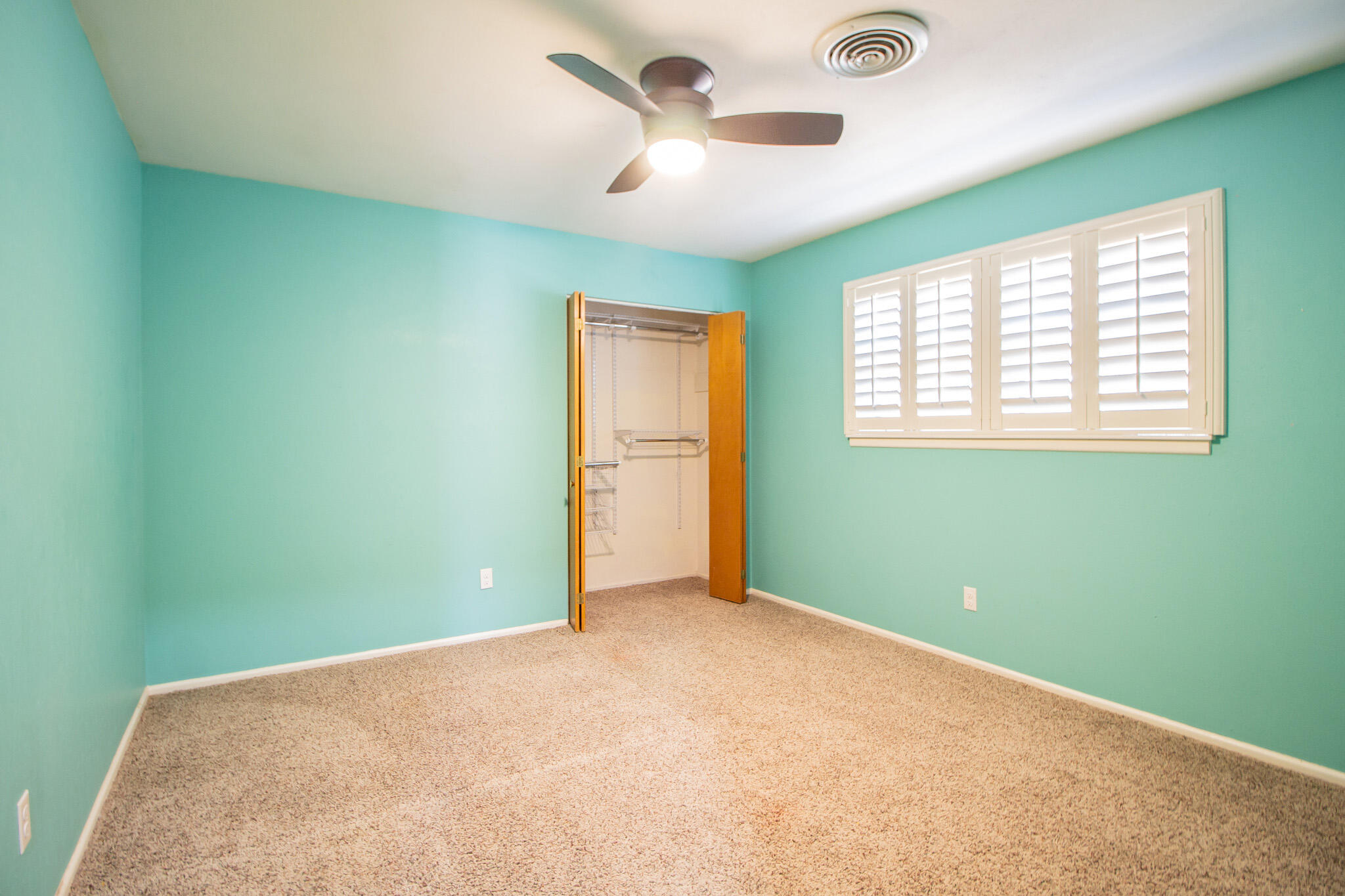 1603 E Reppto Street