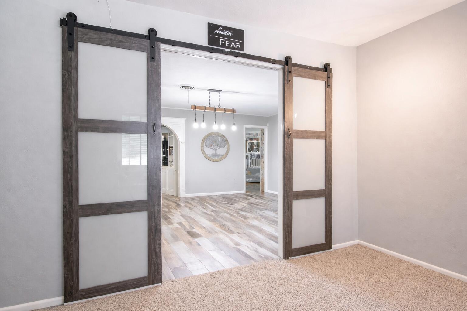 1603 E Reppto Street