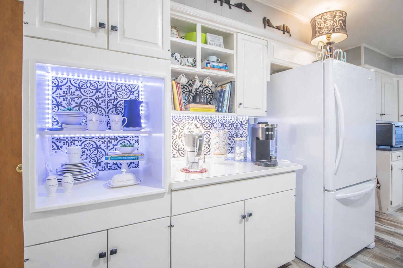 1603 E Reppto Street