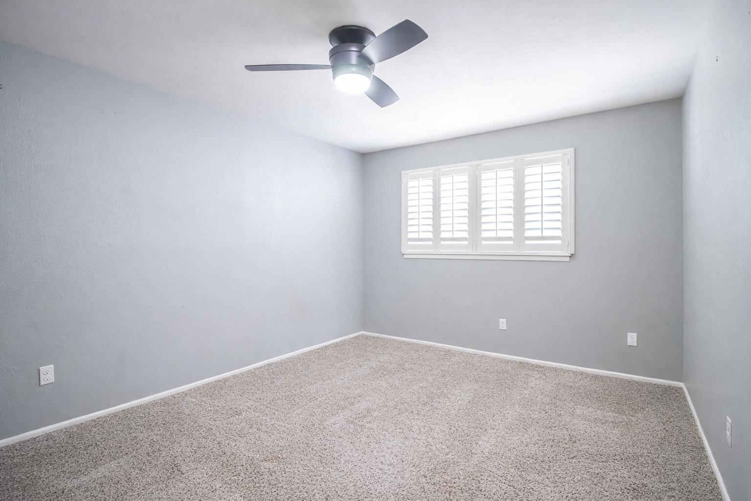 1603 E Reppto Street