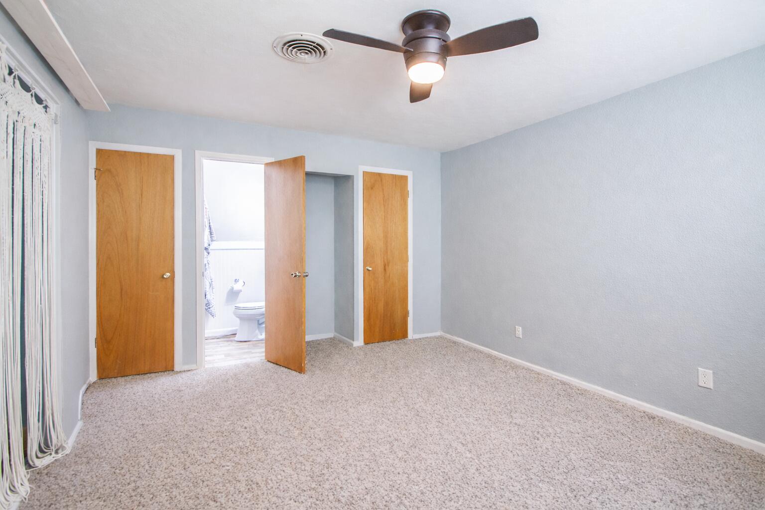 1603 E Reppto Street