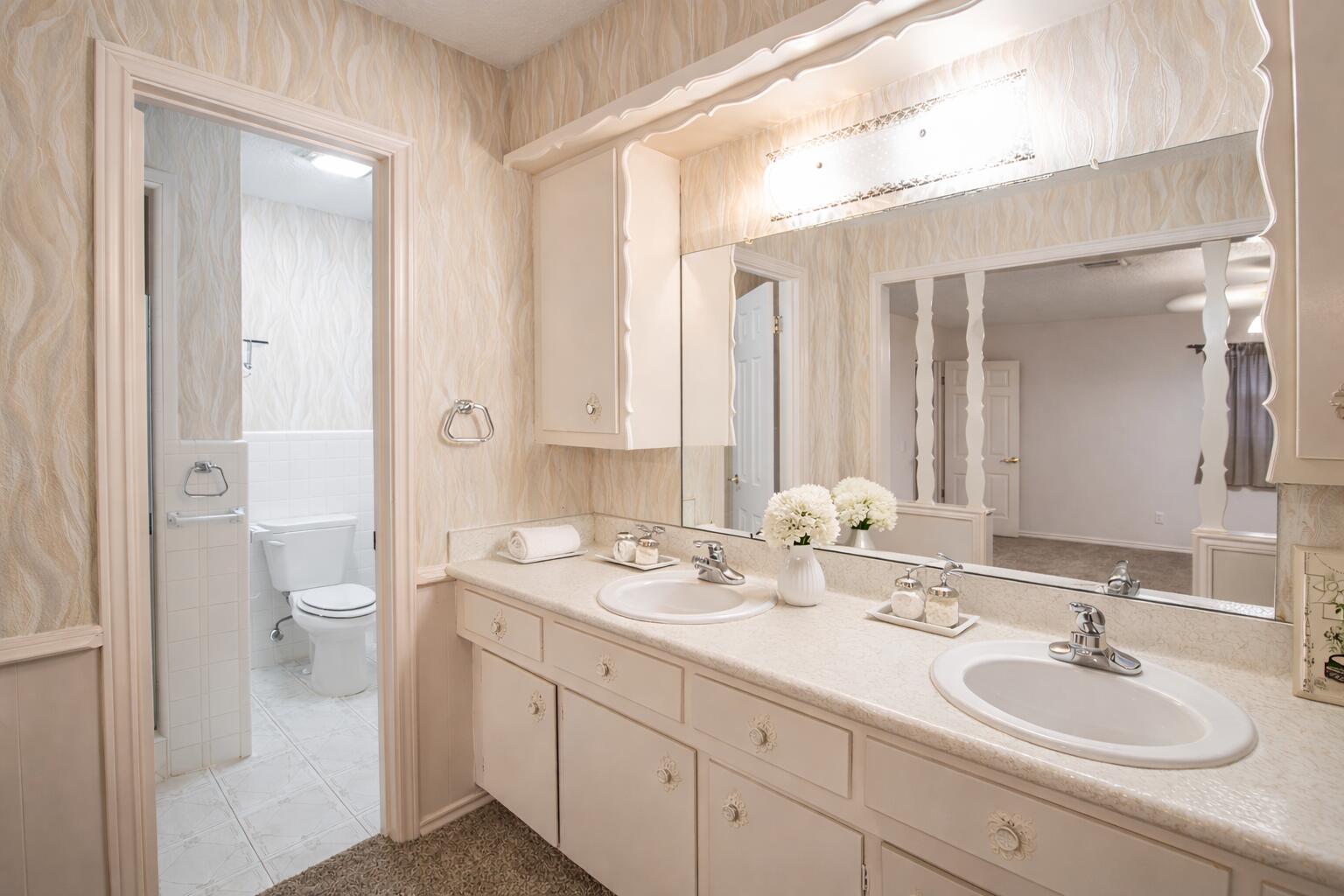 1803 E Buckley Street