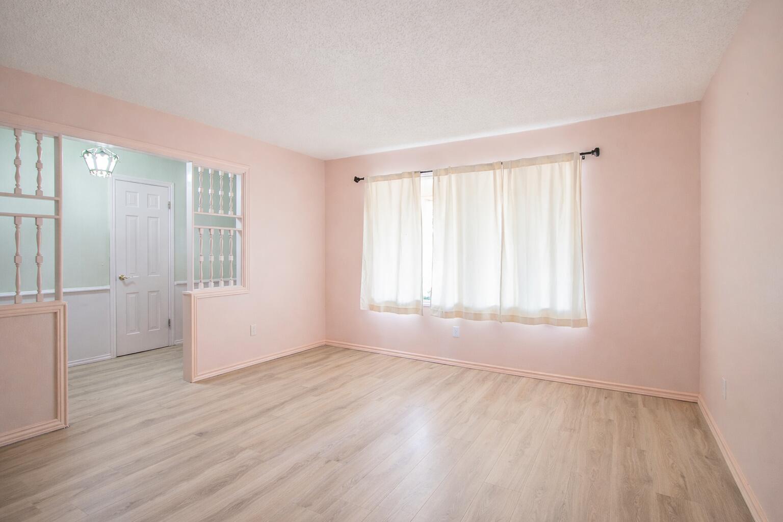 1803 E Buckley Street