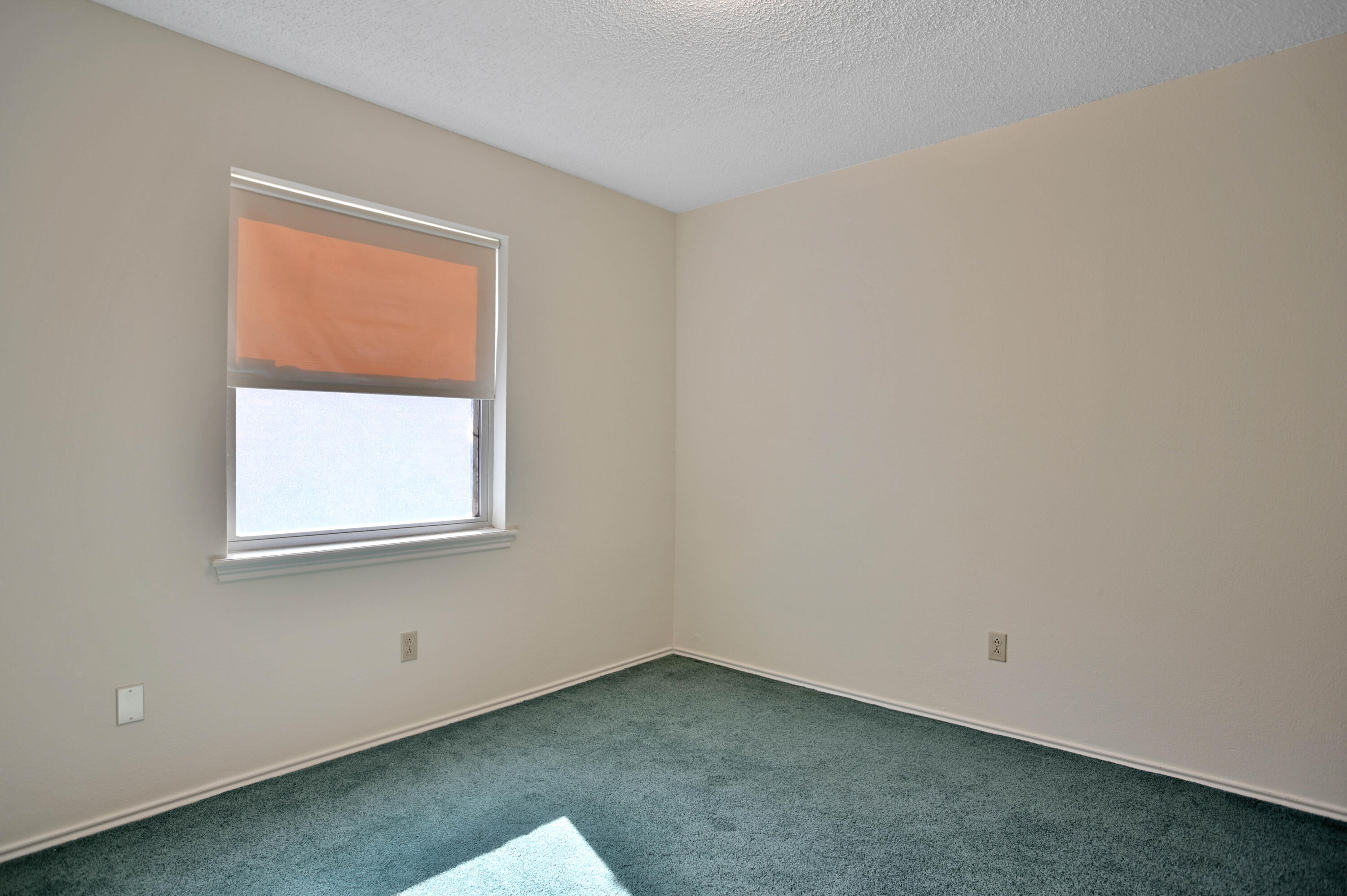 1303 E Waco Street