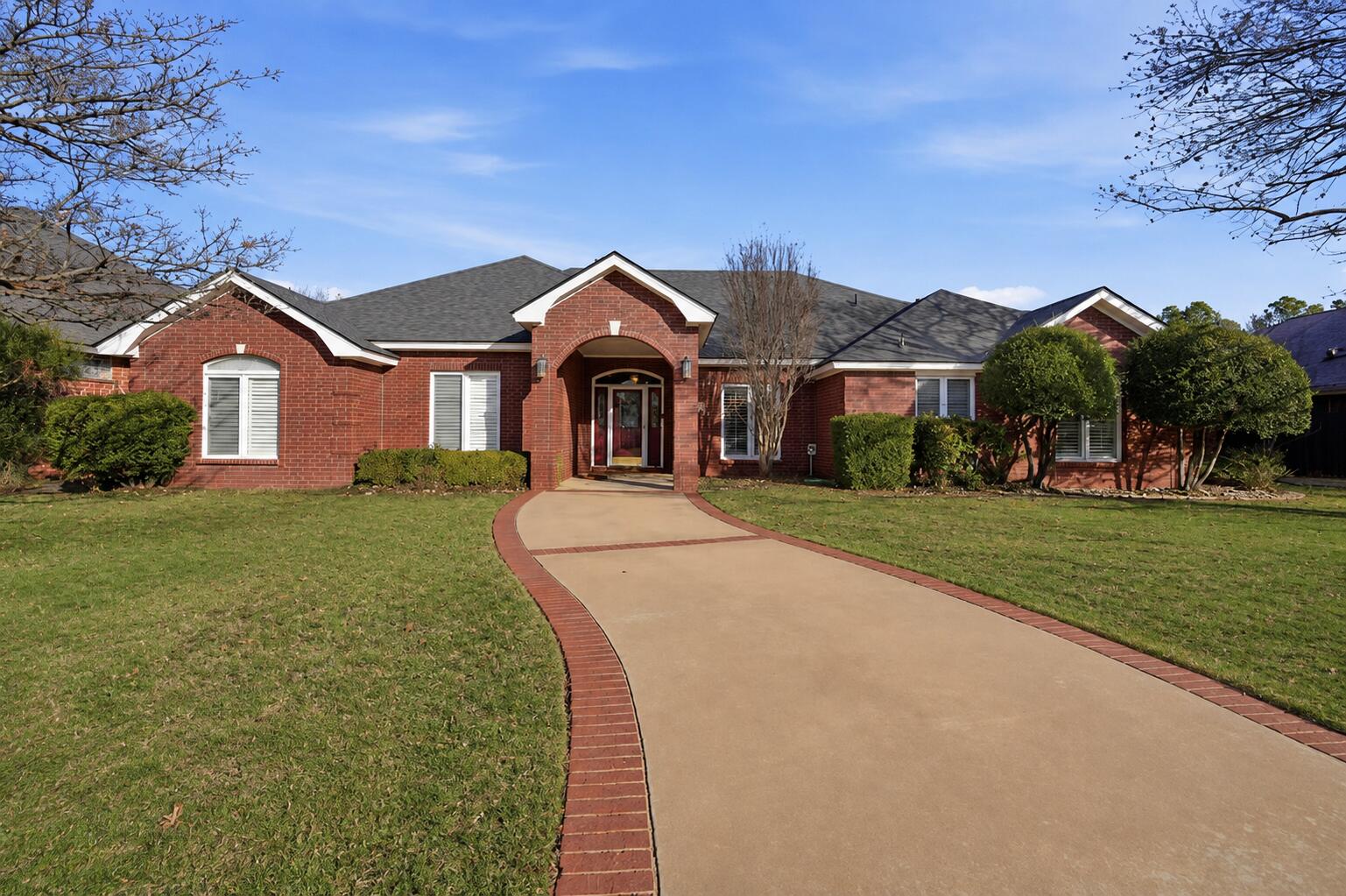 1703 E Casa Linda Lane