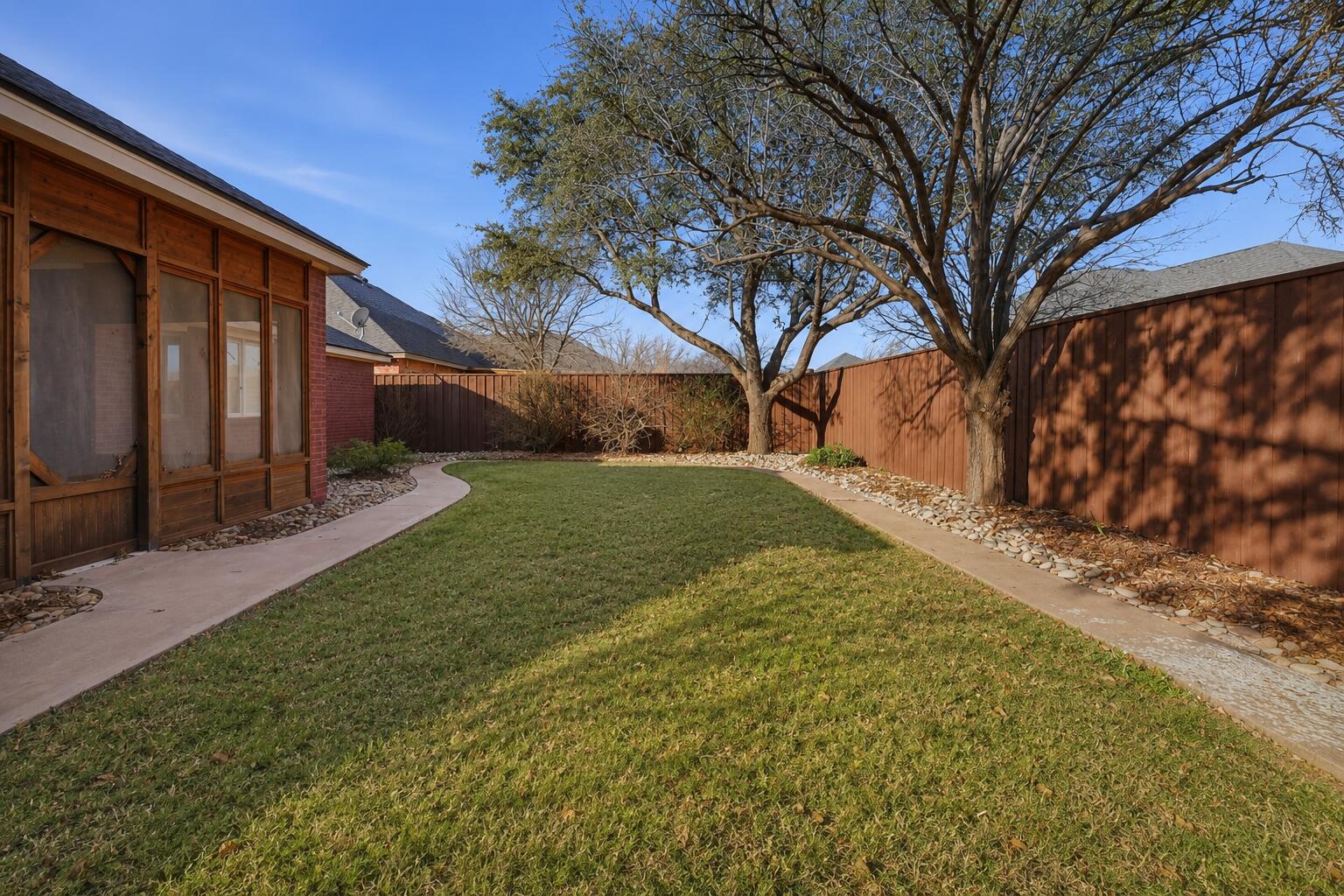 1703 E Casa Linda Lane