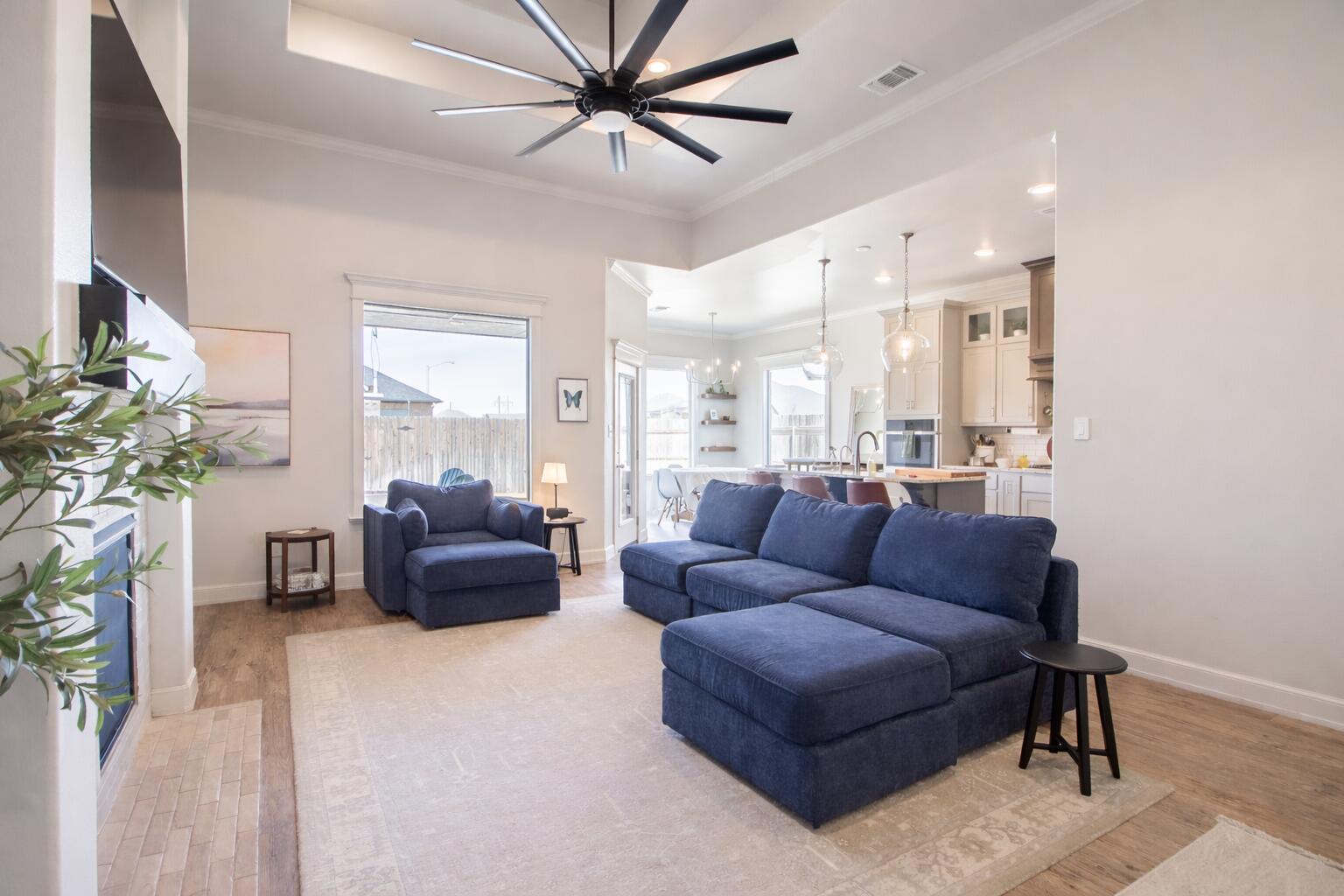 716 Ventoso Circle