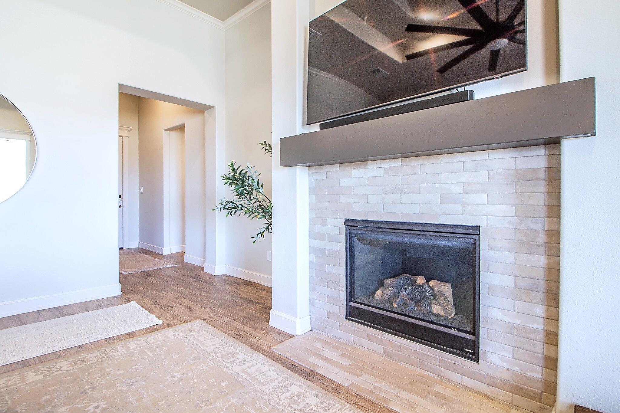716 Ventoso Circle