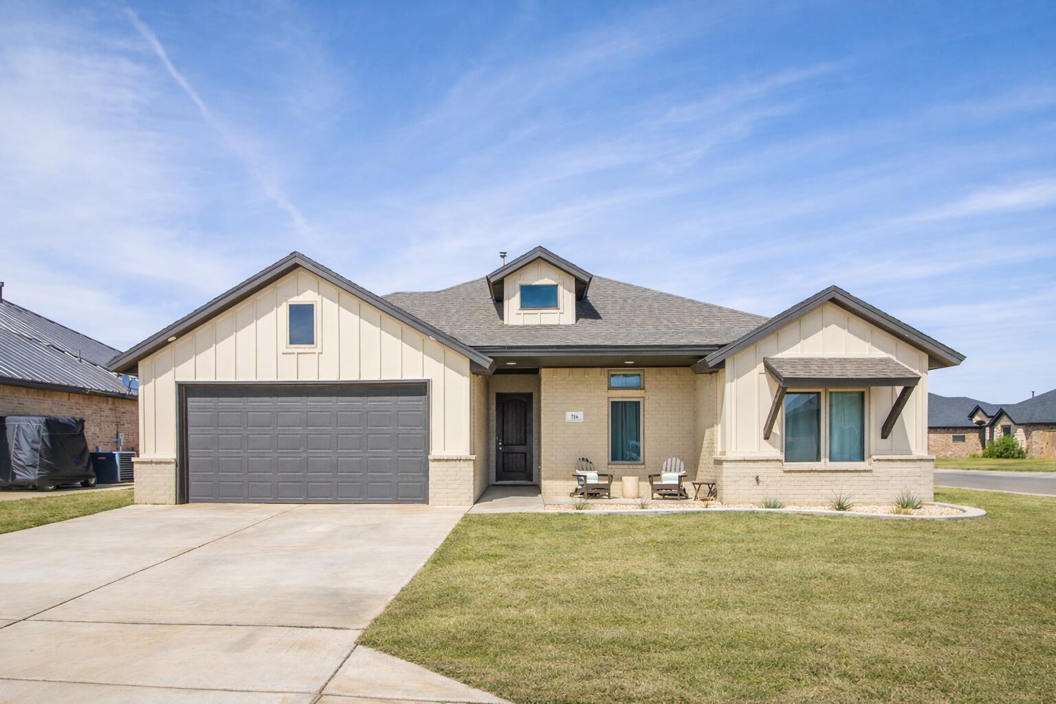 716 Ventoso Circle