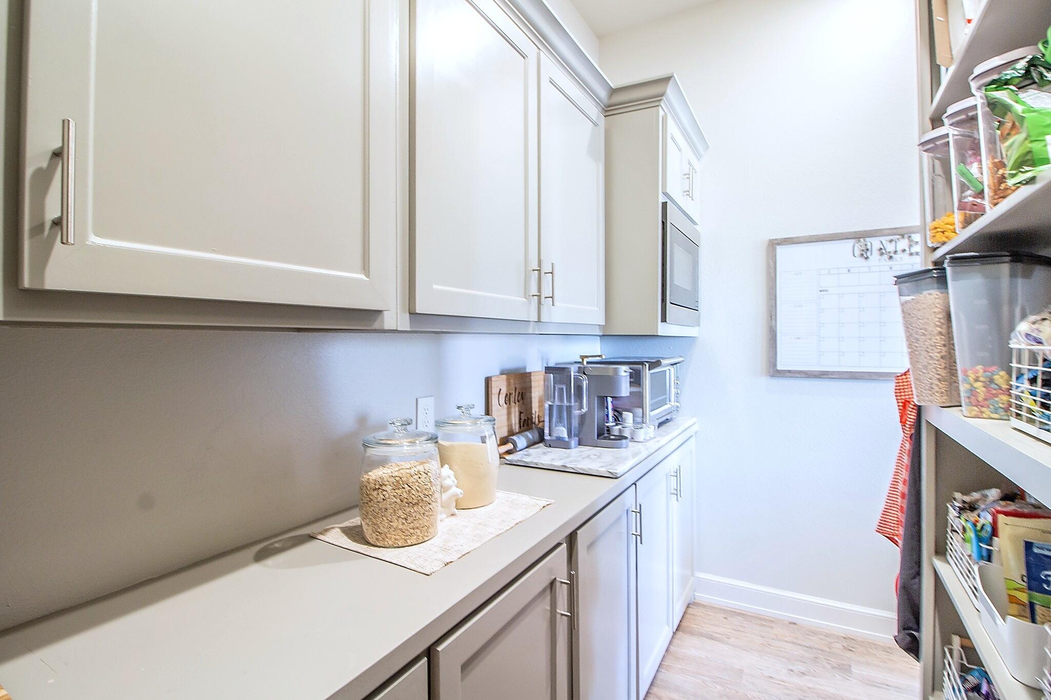 716 Ventoso Circle
