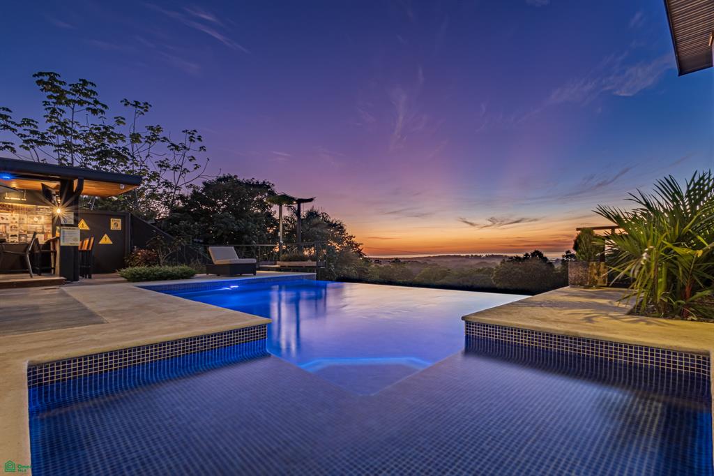 MK Residence Contemporary Oceanview Home