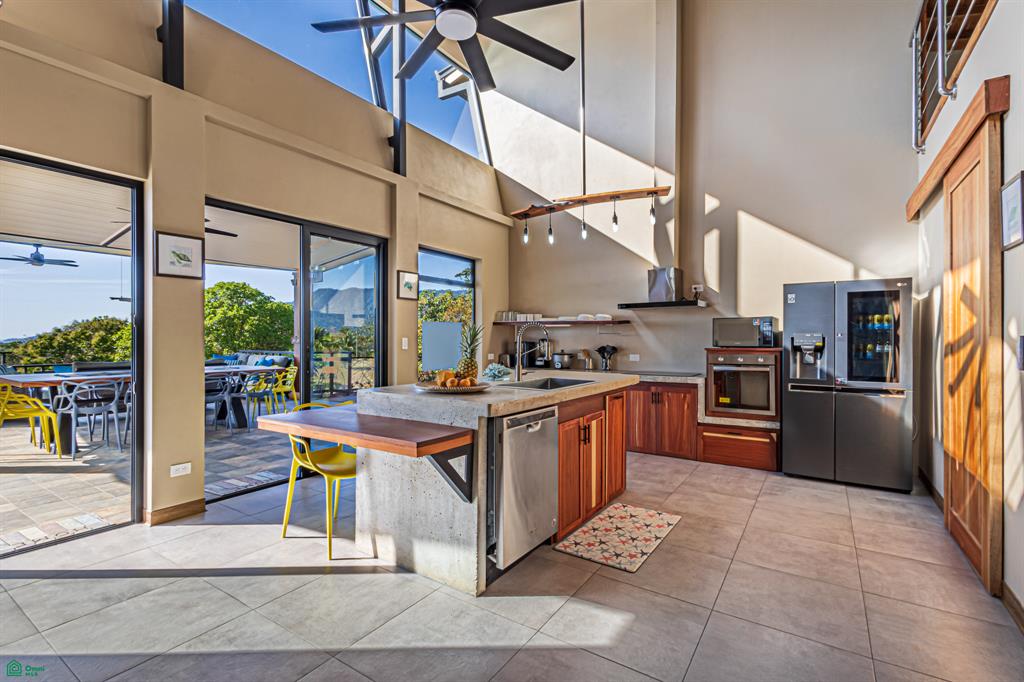 MK Residence Contemporary Oceanview Home