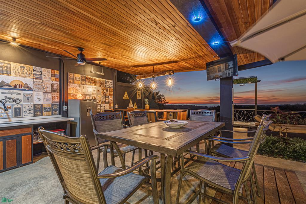 MK Residence Contemporary Oceanview Home