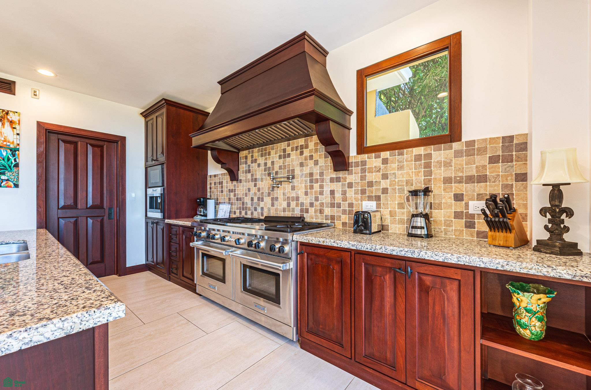 Nido Escondido Tropical Retreat