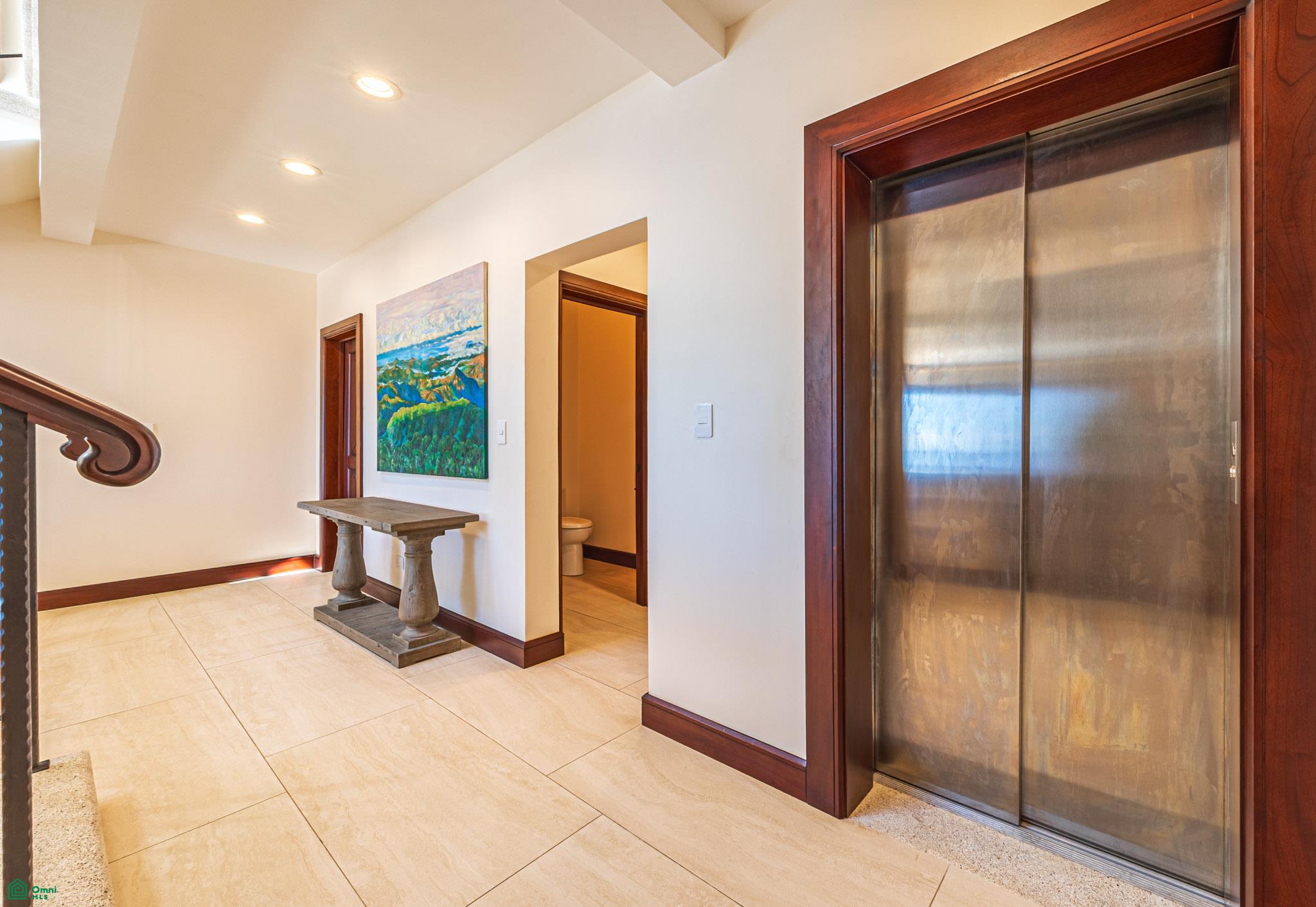 Nido Escondido Tropical Retreat