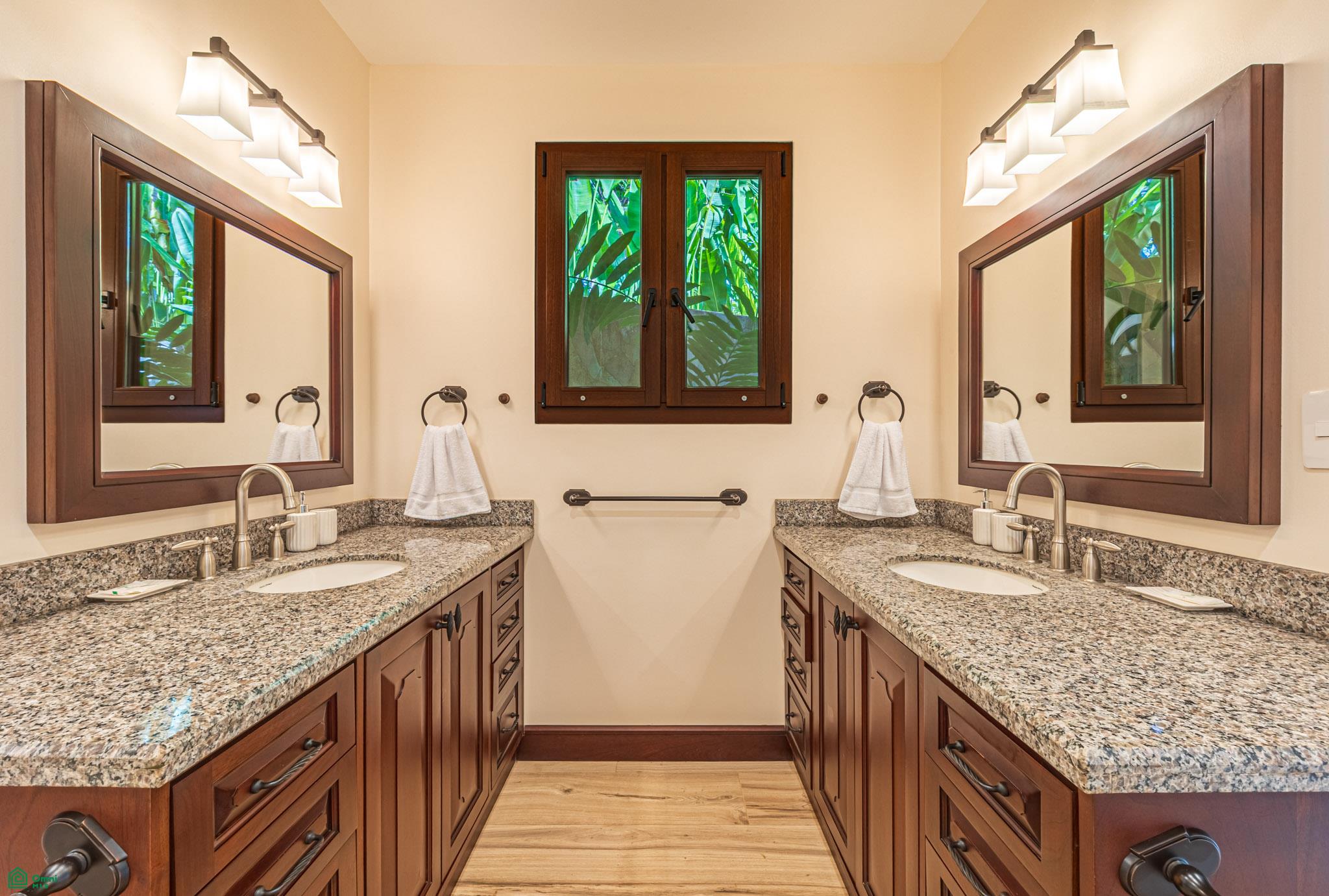 Nido Escondido Tropical Retreat