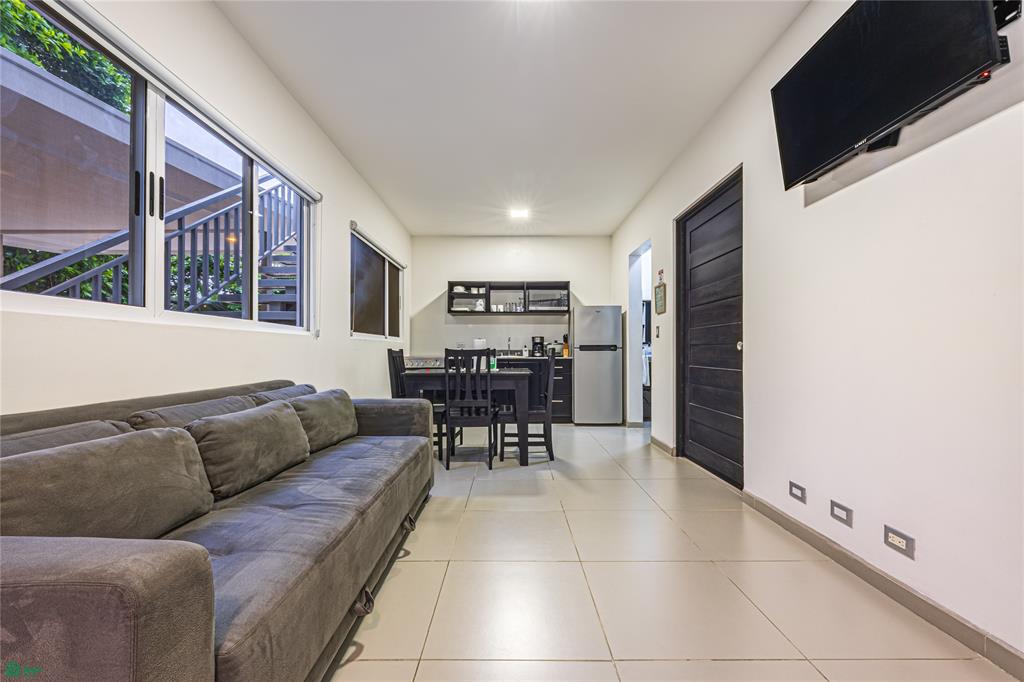 Uvita Paradise Hotel – Walk-to-Beach Boutique Hospitality Opportunity