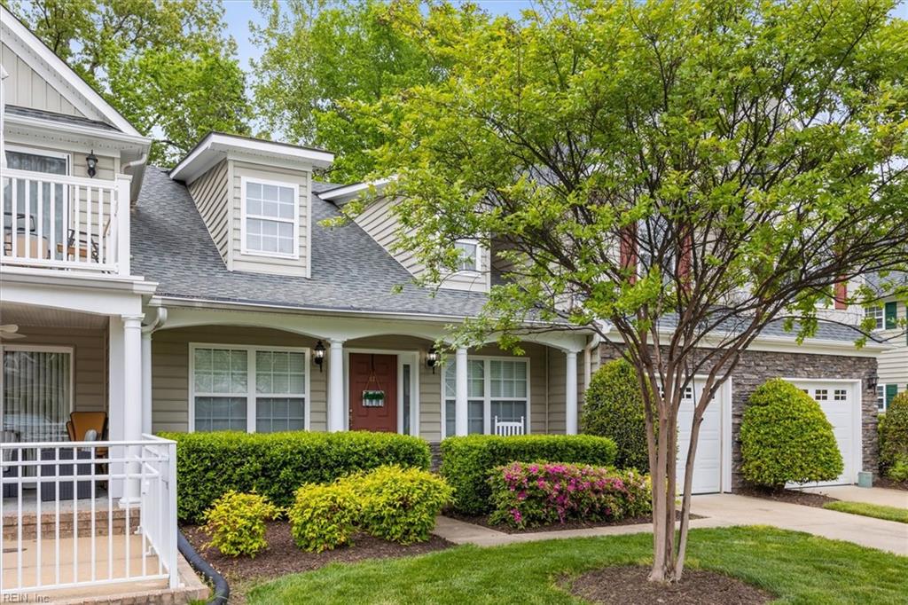 42 Claiborne DR