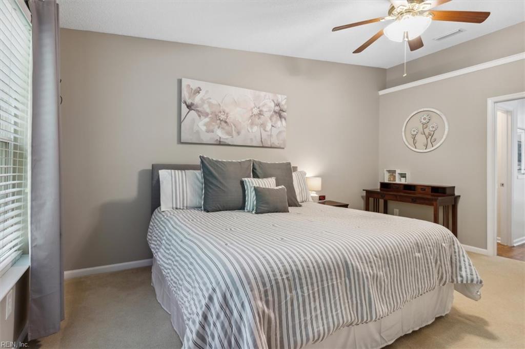 42 Claiborne DR