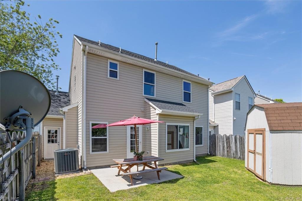 819 John Rolfe DR