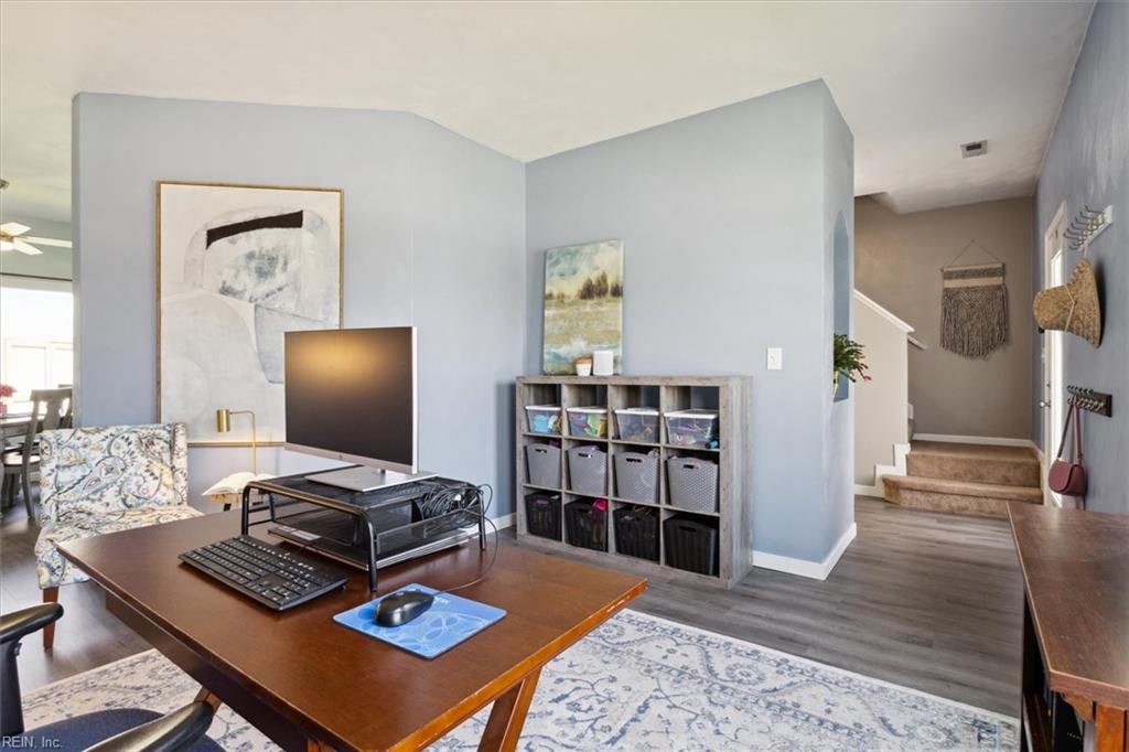 819 John Rolfe DR