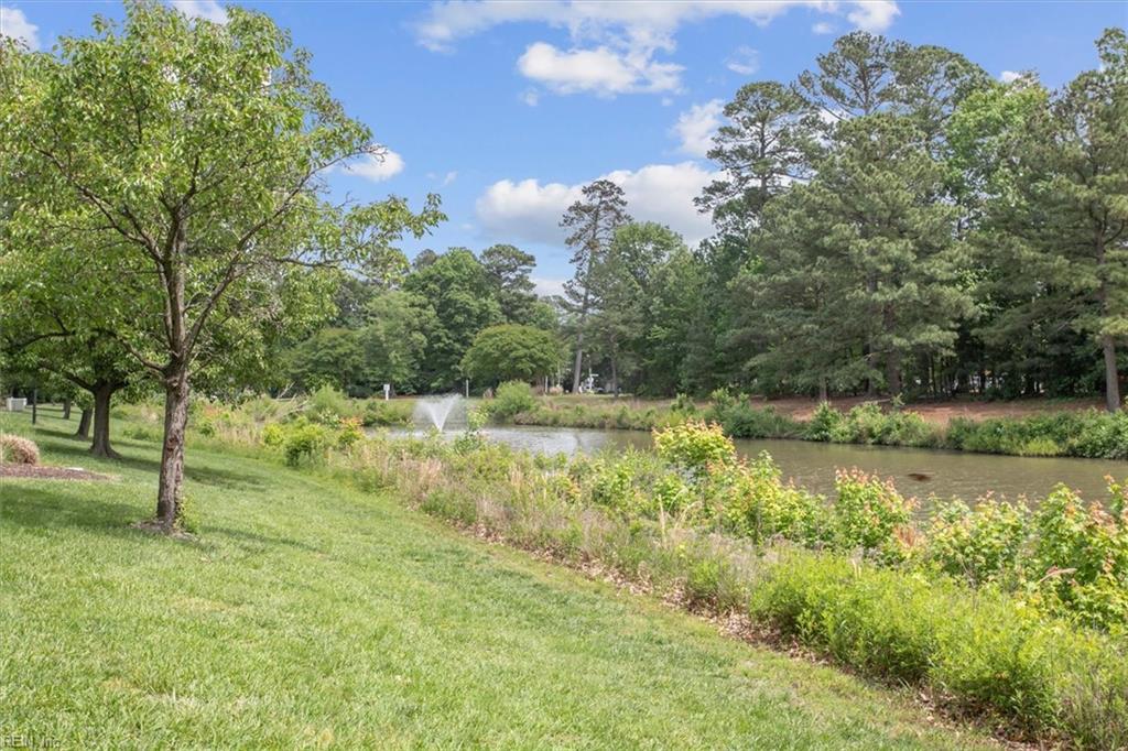 225 Persimmon DR