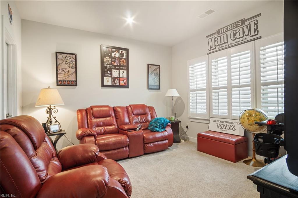 9801 Coral Bells CT