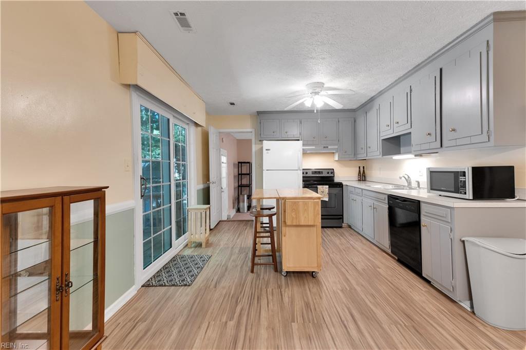 2849 Sandy Bay RD
