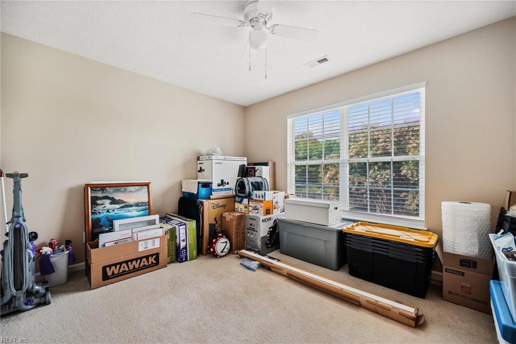3228 Reades WAY