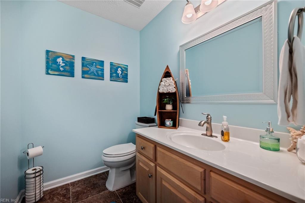 3228 Reades WAY