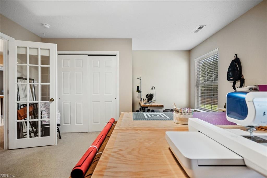 3228 Reades WAY