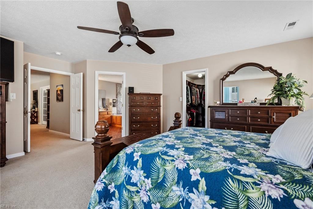 3228 Reades WAY