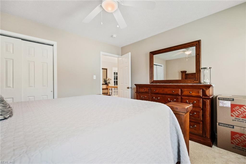 3228 Reades WAY