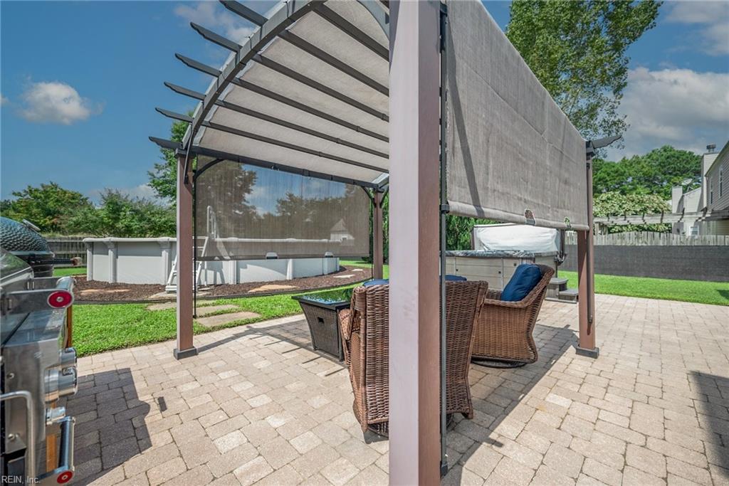 3228 Reades WAY